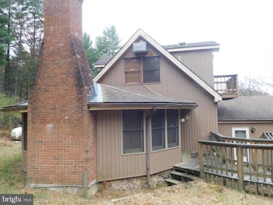 760 Wildlife Dr, Lost City, WV 26810 - photo 3