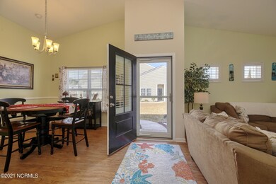 SON07944_4