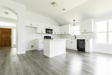 3611 Mahogany Trail, Pearland, TX 77584 - photo 5