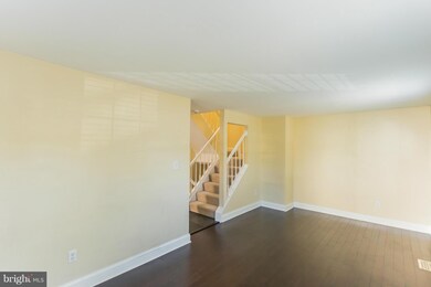13812 Fount Beattie Ct, Centreville, VA 20121 - photo 6