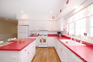 Kitchen 3