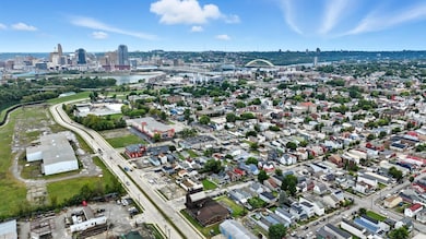 517 W 10th St, Newport, KY 41071 - photo 3