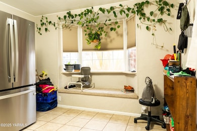 806 S 30th Ave, Yakima, WA 98902 - photo 7