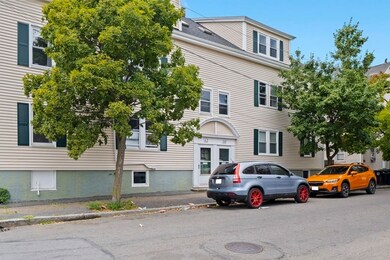 62 Perkins St unit 1, Salem, MA 01970 - photo 2