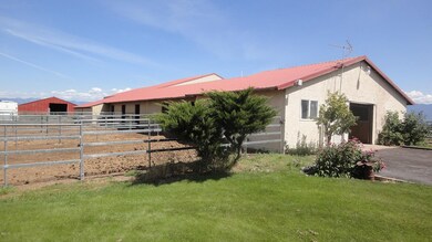 Stalls,pens,arena & barn