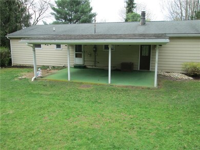 3743 Highland Rd, Schnecksville, PA 18078 - photo 2