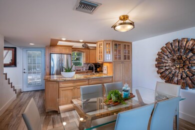 101424 Fox Buttonwood Bay Unit H4 SIZED