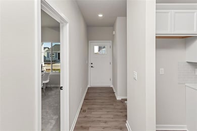 9383 Modena Ln, West Des Moines, IA 50266 - photo 3