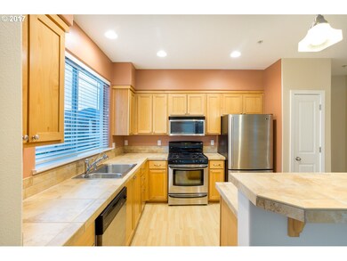 18512 NW Red Wing Way unit 203, Beaverton, OR 97006 - photo 5