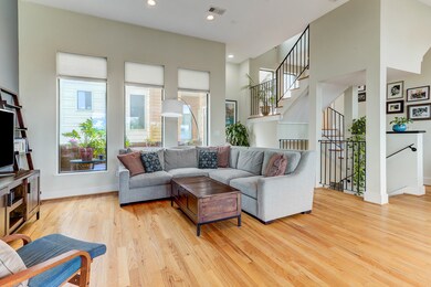 714 E 20th St unit B, Houston, TX 77008 - photo 2