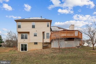 10610 Cedarwood Ln, Fort Washington, MD 20744 - photo 2