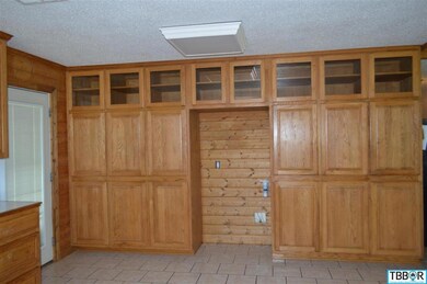 13260 Moffat Rd, Temple, TX 76502 - photo 4