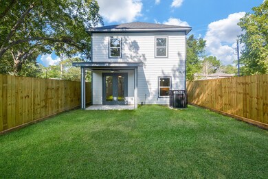 6526 Apollo St, Houston, TX 77091 - photo 3