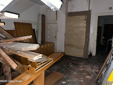 2202 Griffiths Ave, Louisville, KY 40212 - photo 6