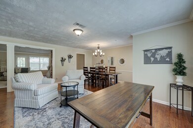 14019 Myrtlea Dr, Houston, TX 77079 - photo 7