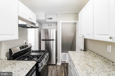 1266 Brewster St, Halethorpe, MD 21227 - photo 7