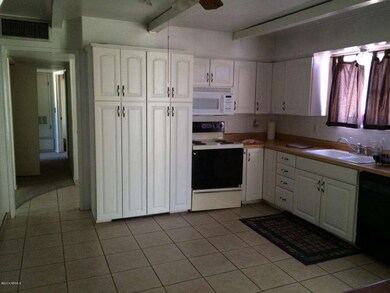 2-kitchen
