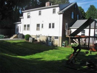 22 Shaw Rd, Wellesley Hills, MA 02481 - photo 4