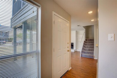 803 Treadwell Ct unit B, Hurst, TX 76053 - photo 3