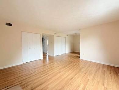 245 Maryland Dr unit 5, Richmond, KY 40475 - photo 2