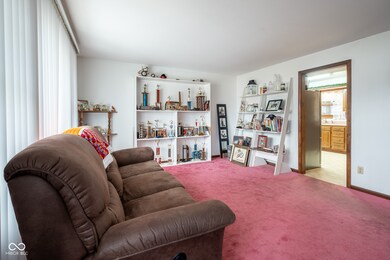 5509 Walnut St, Columbus, IN 47201 - photo 7