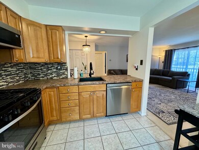 206 Boothby Ct unit 206, Sewell, NJ 08080 - photo 6