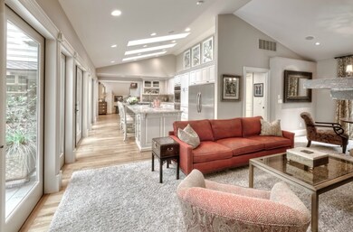 3404 Hunts Point Rd, Hunts Point, WA 98004 - photo 4