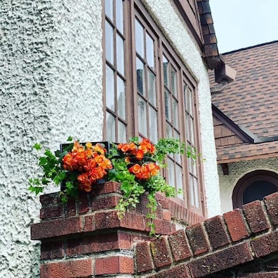 1512 N. Columbus St. 4