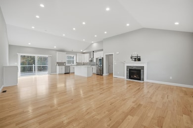 17 Sunny Crest Ln, Belchertown, MA 01007 - photo 5