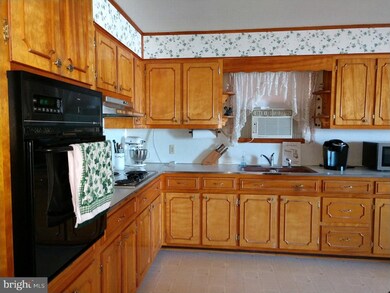 1307 State Line Rd, Waynesboro, PA 17268 - photo 4