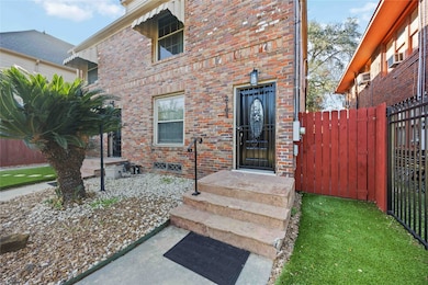 2104 Winbern St, Houston, TX 77004 - photo 4