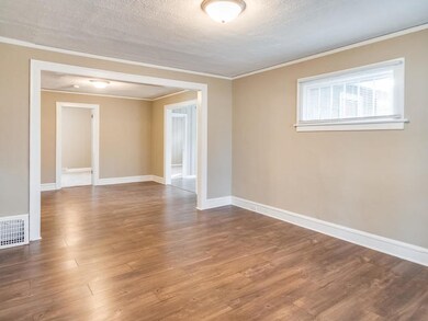 1327 Hickory St, Waukegan, IL 60085 - photo 4