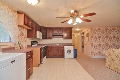 176 Rebecca Ln, Conway, NH 03813 - photo 5