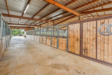 3113 Rock Creek Rd, Mineral Wells, TX 76067 - photo 5