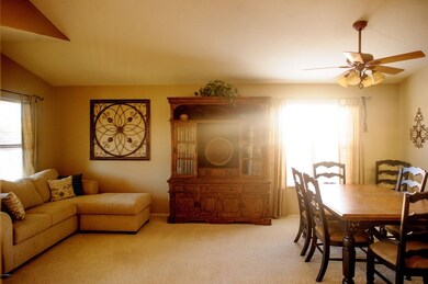 2421 E Fairview St, Chandler, AZ 85225 - photo 5