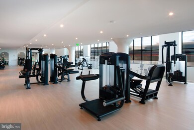 809 Poplar St unit STUDIO B, Philadelphia, PA 19123 - photo 6