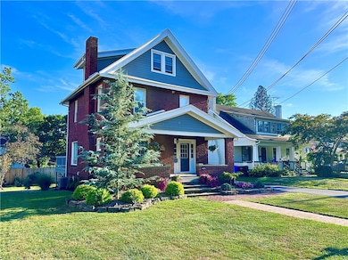 419 W Neshannock Ave, New Wilmington, PA 16142 - photo 2