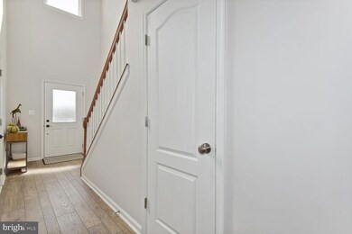 24617 Greysteel Square, Aldie, VA 20105 - photo 3