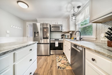 13 Cob Rd, Bow, NH 03304 - photo 4