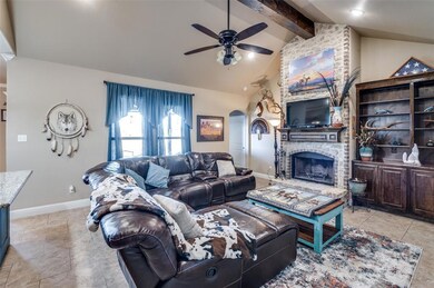 216 Timber Valley Ln, Weatherford, TX 76085 - photo 5