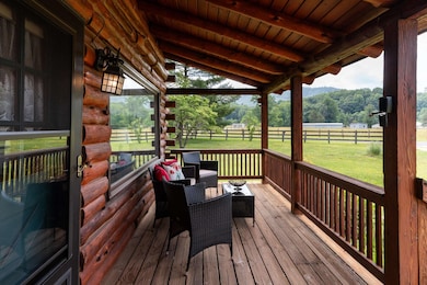 35 S Bottom Rd, Raphine, VA 24472 - photo 6