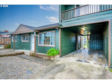 929 E 4th Ave, Riddle, OR 97469 - photo 3