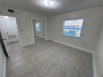 16150 NE 19th Ct unit 4, North Miami Beach, FL 33162 - photo 4