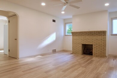 1460 Graf St - 6