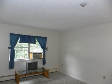 264 Main St unit B, Lincoln, NH 03251 - photo 3