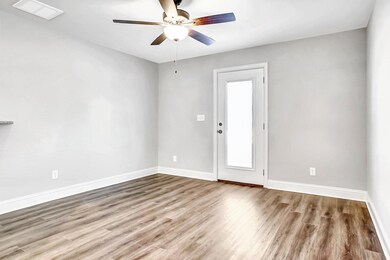 2737 W Washington St, Denison, TX 75020 - photo 5