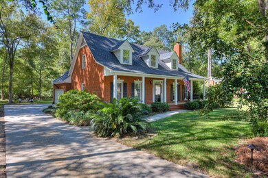 671 Chimney Hill Cir N