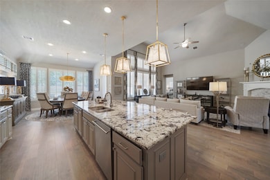 9210 Tracewood Canyon Ln, Tomball, TX 77375 - photo 6