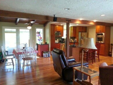 601 Laurelwood Dr, Rogue River, OR 97537 - photo 5