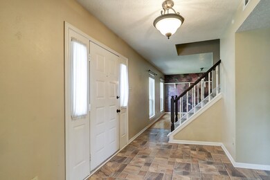 8122 Pine Falls Dr, Houston, TX 77095 - photo 2